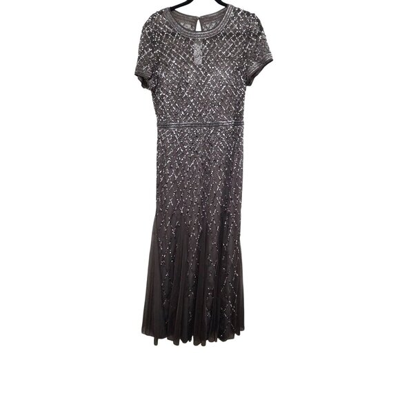 Adrianna Papell Beaded Short Sleeve Gown Size 12 Gray Elegant Formal Dress - Picture 1 of 6